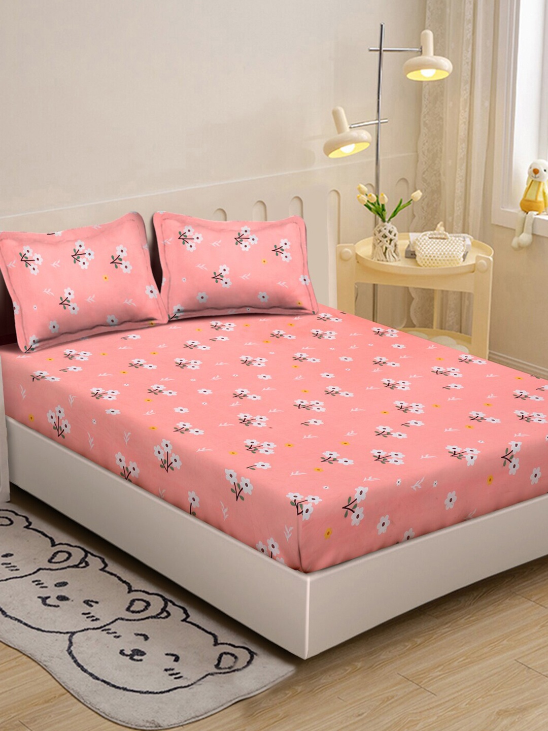 

KLOTTHE Book Fold Pink & White Floral 300 TC Fitted Single Bedsheet With 2 Pillow Cover