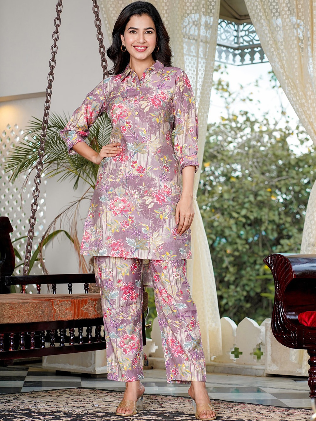 

Yufta Floral Printed Shirt-Collar Tunic With Trousers, Mauve