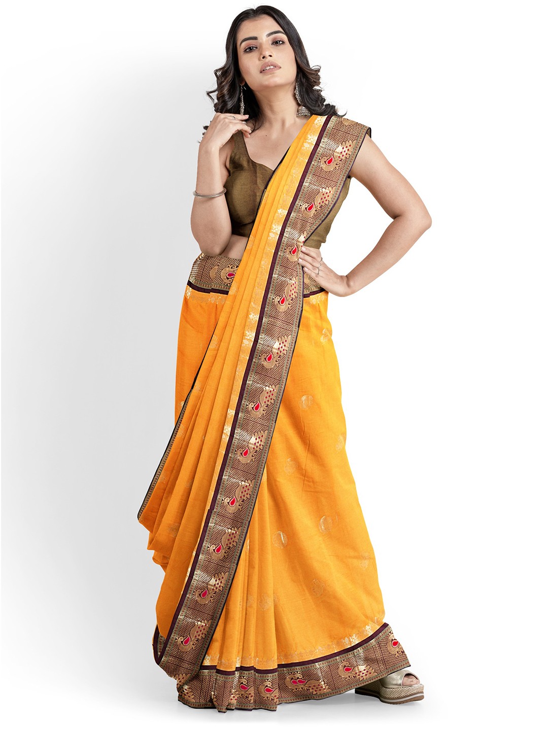 

Grubstaker Woven Design Zari Silk Cotton Paithani Saree, Yellow