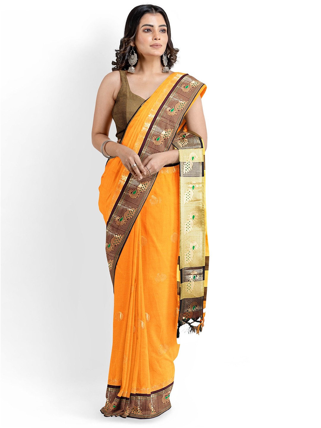 

Grubstaker Woven Design Zari Silk Cotton Paithani Saree, Yellow