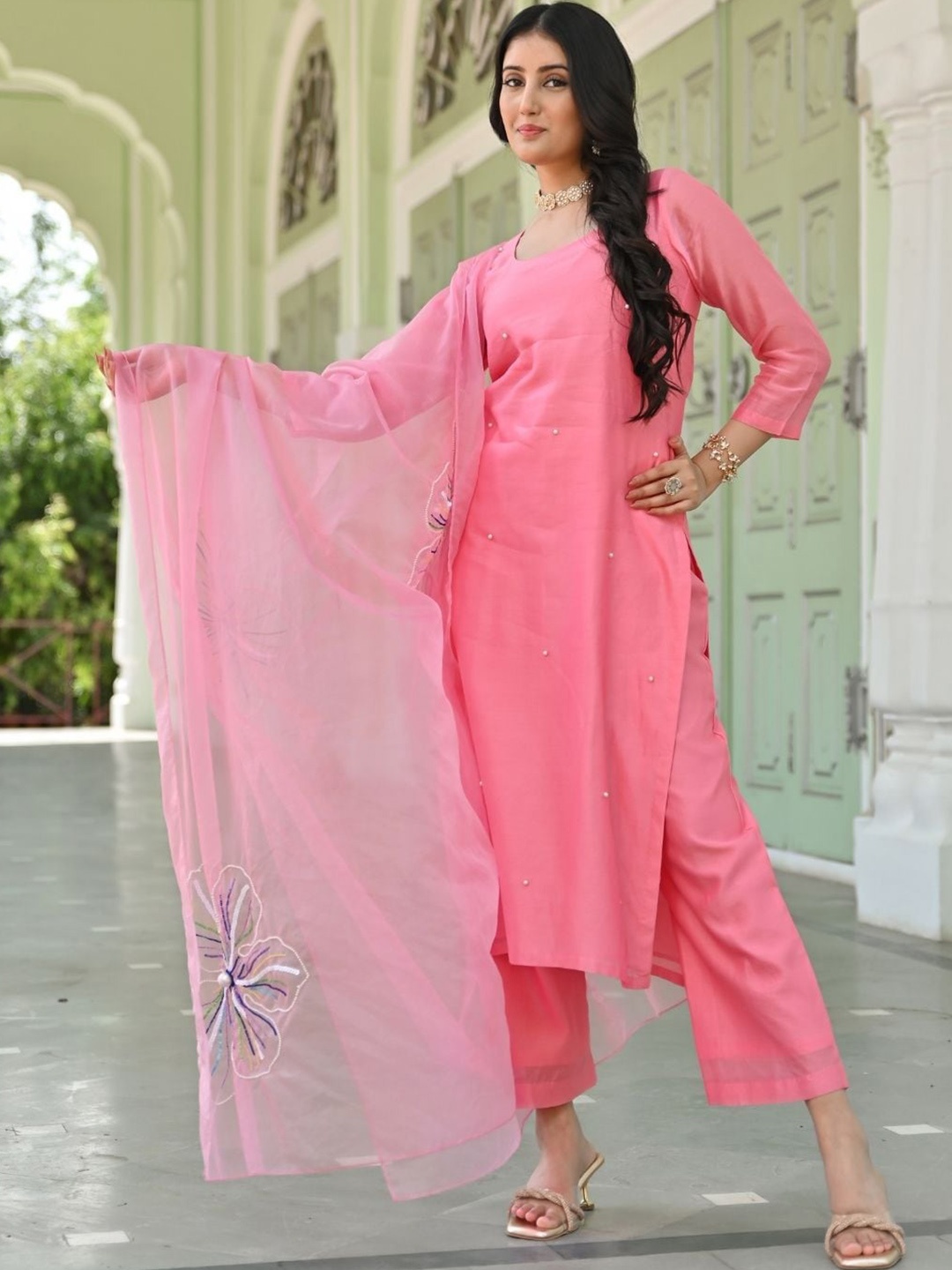 

Urbanstree Beads and Stones Chanderi Silk Kurta & Trousers With Dupatta, Pink