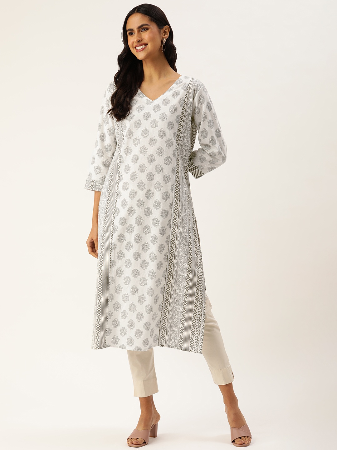 

AMUKTI Women Ethnic Motifs Printed Straight Kurta, White