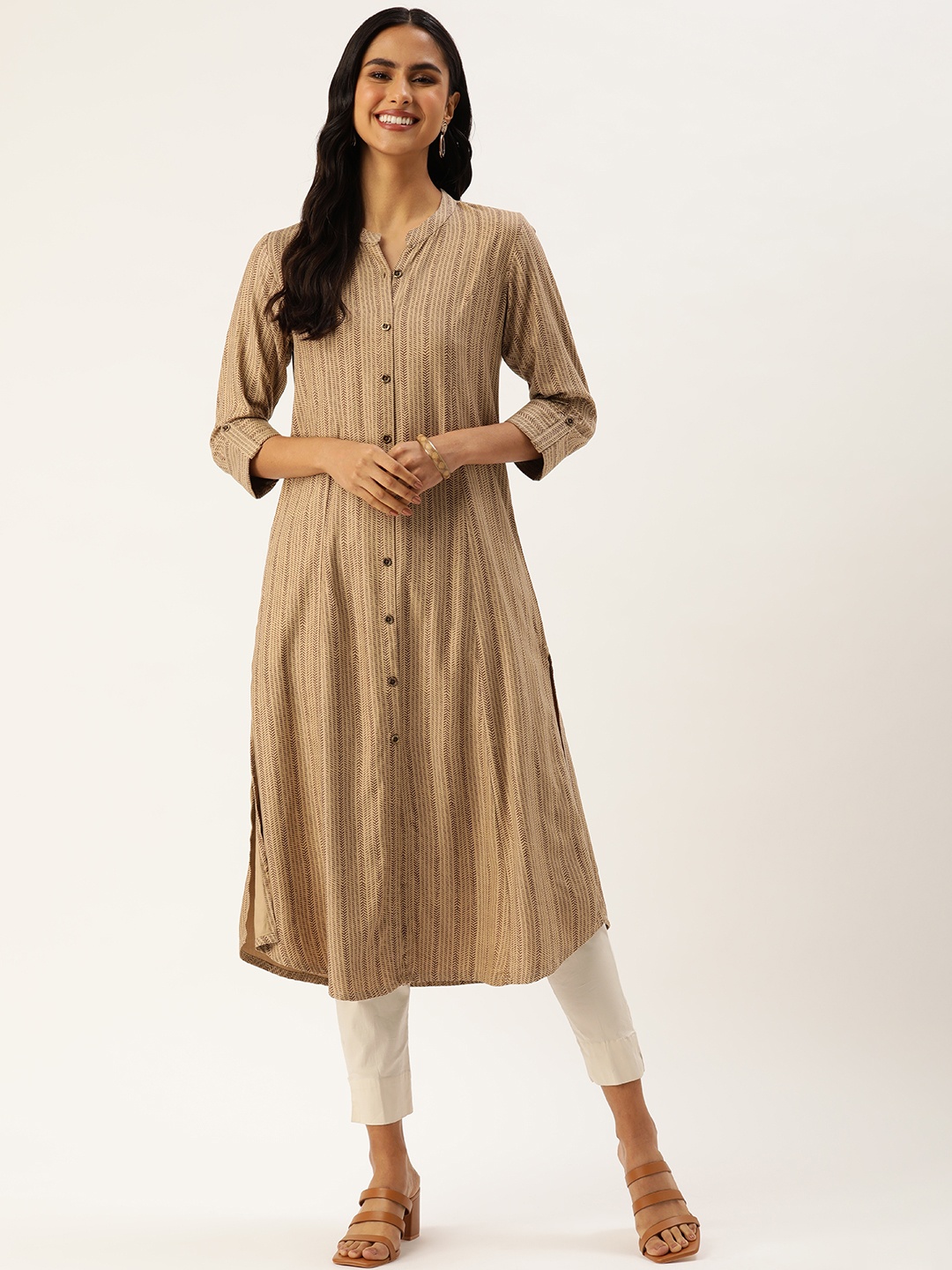 

AMUKTI Women Abstract Printed A-Line Kurta, Brown