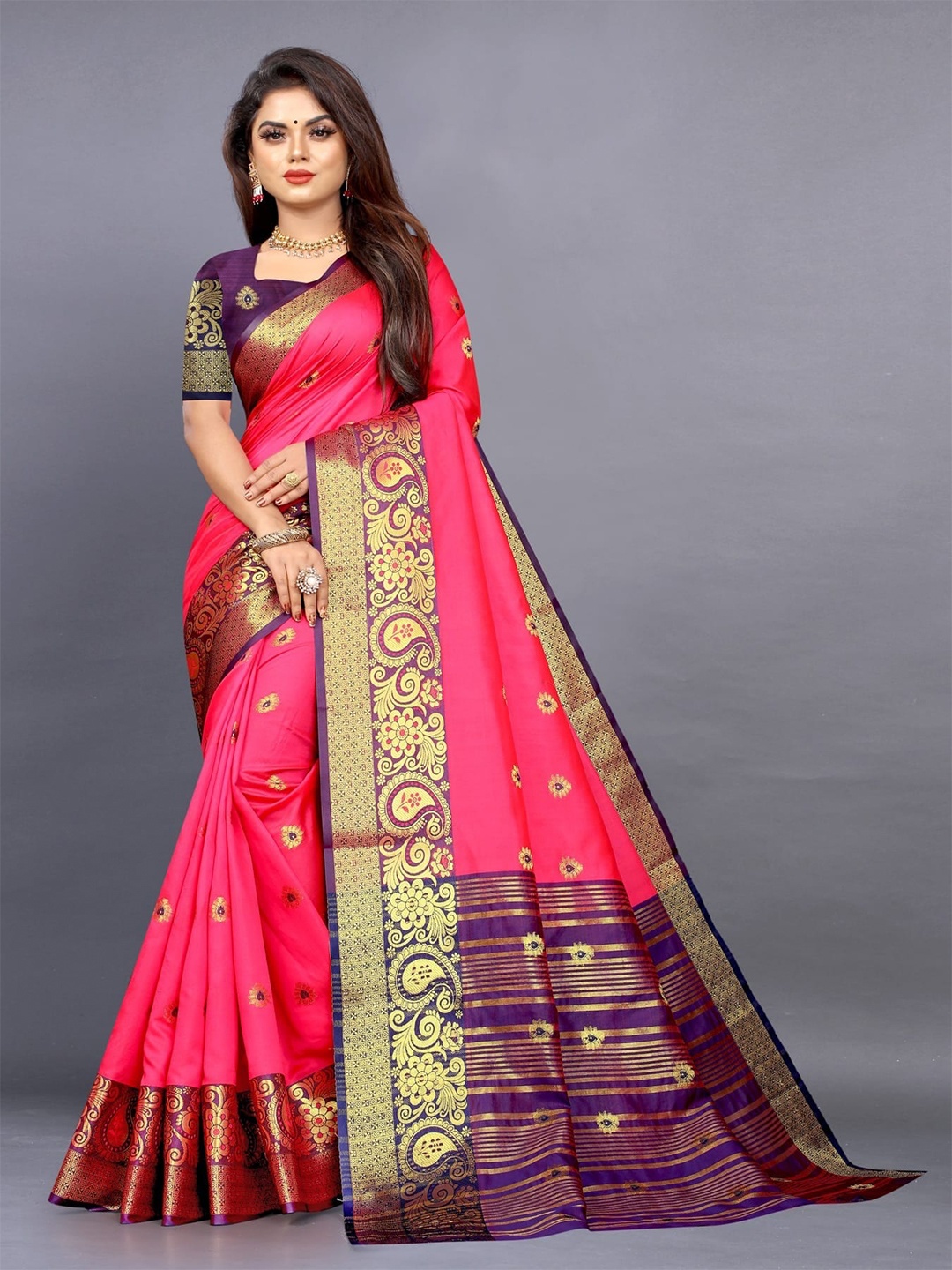 

Grubstaker Ethnic Motifs Woven Design Zari Saree, Pink