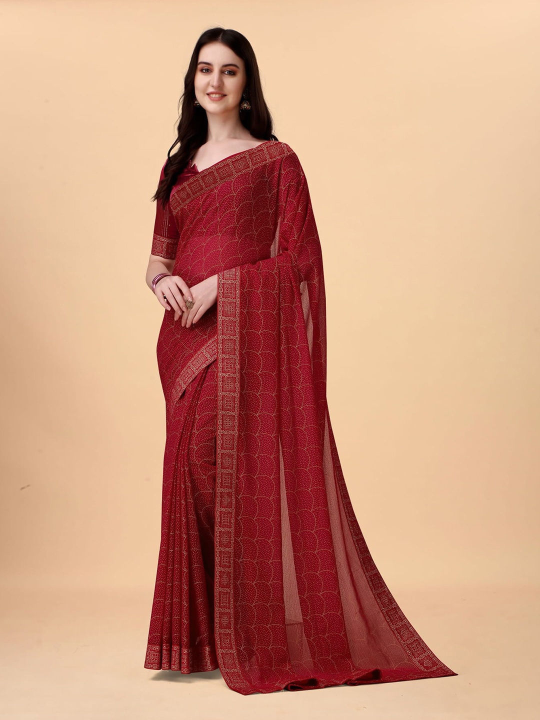 

Grubstaker Geometric Printed Zari Saree, Maroon