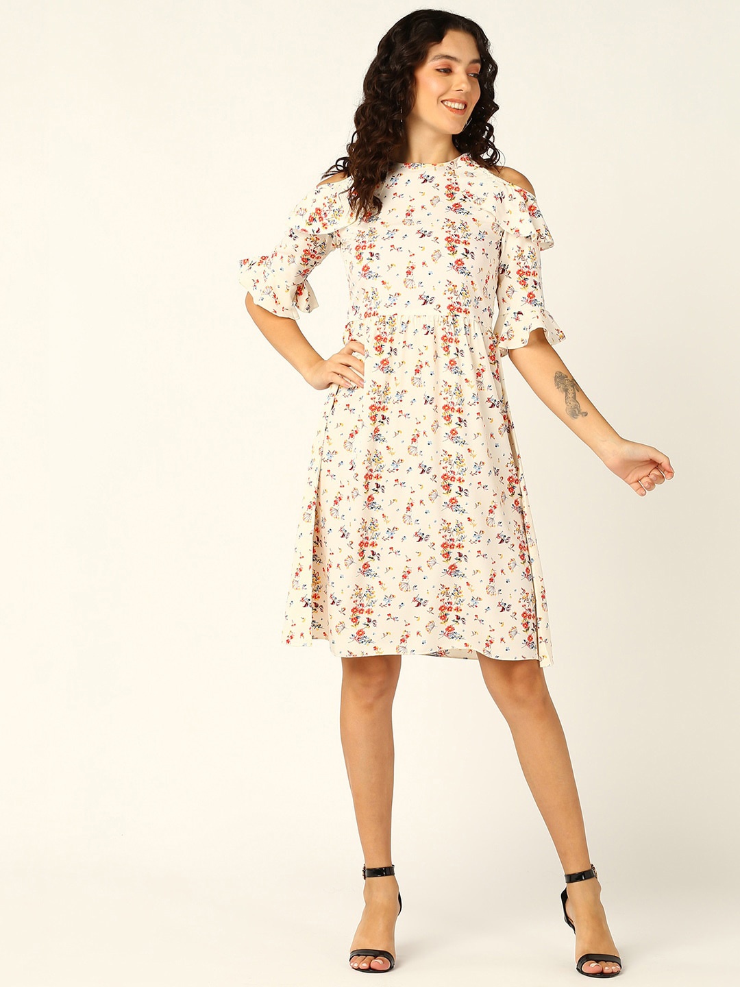 

Mast & Harbour White Floral Printed Cold-Shoulder Ruffled Crepe A-Line Dress