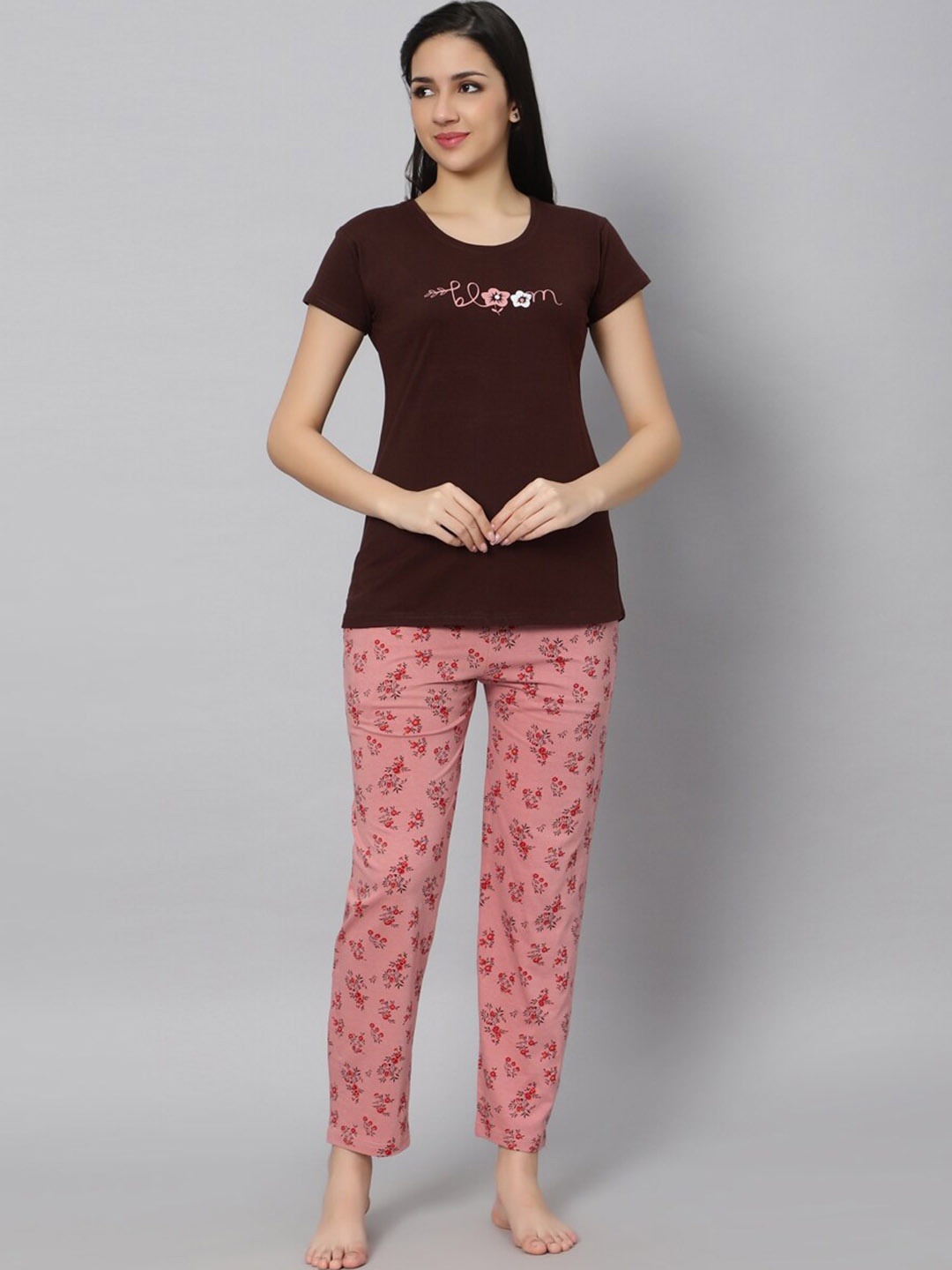 

DZZO Typography Printed Round Neck Pure Cotton Night suit, Maroon