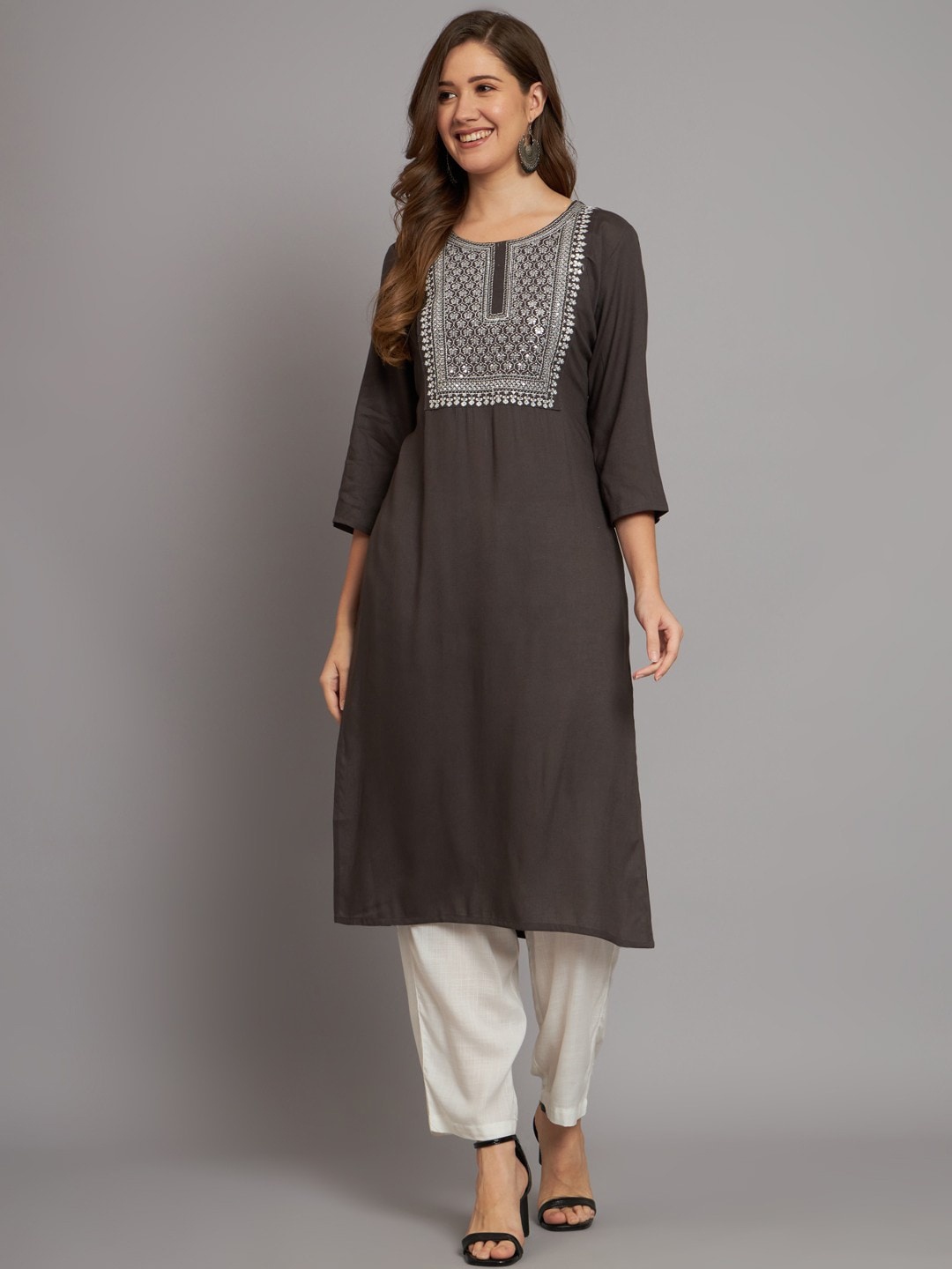 

Miramaar Yoke Design Embroidered Straight Kurta, Grey