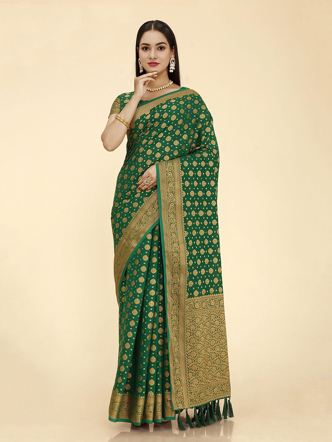 

V3 FASHION STUDIO Green & Gold-Toned Woven Design Zari Pure Georgette Banarasi Saree