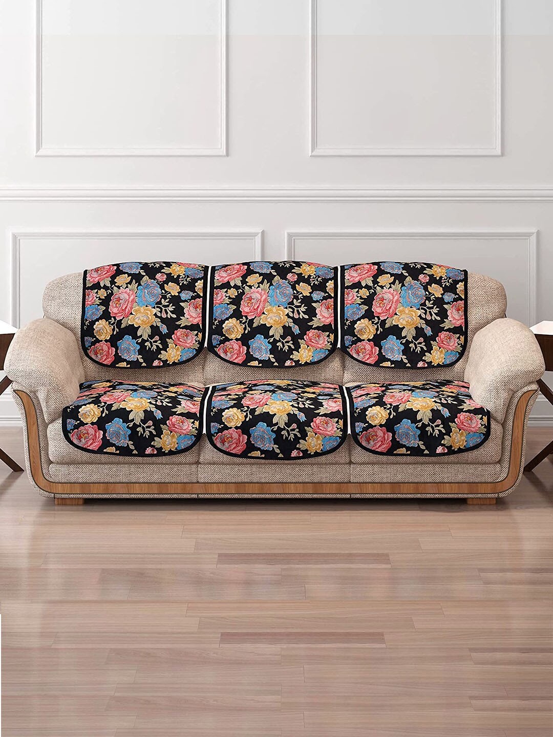 

Cloth Fusion Black & Blue 10 Pieces Digital Printed Velvet 5-seater Sofa Covers