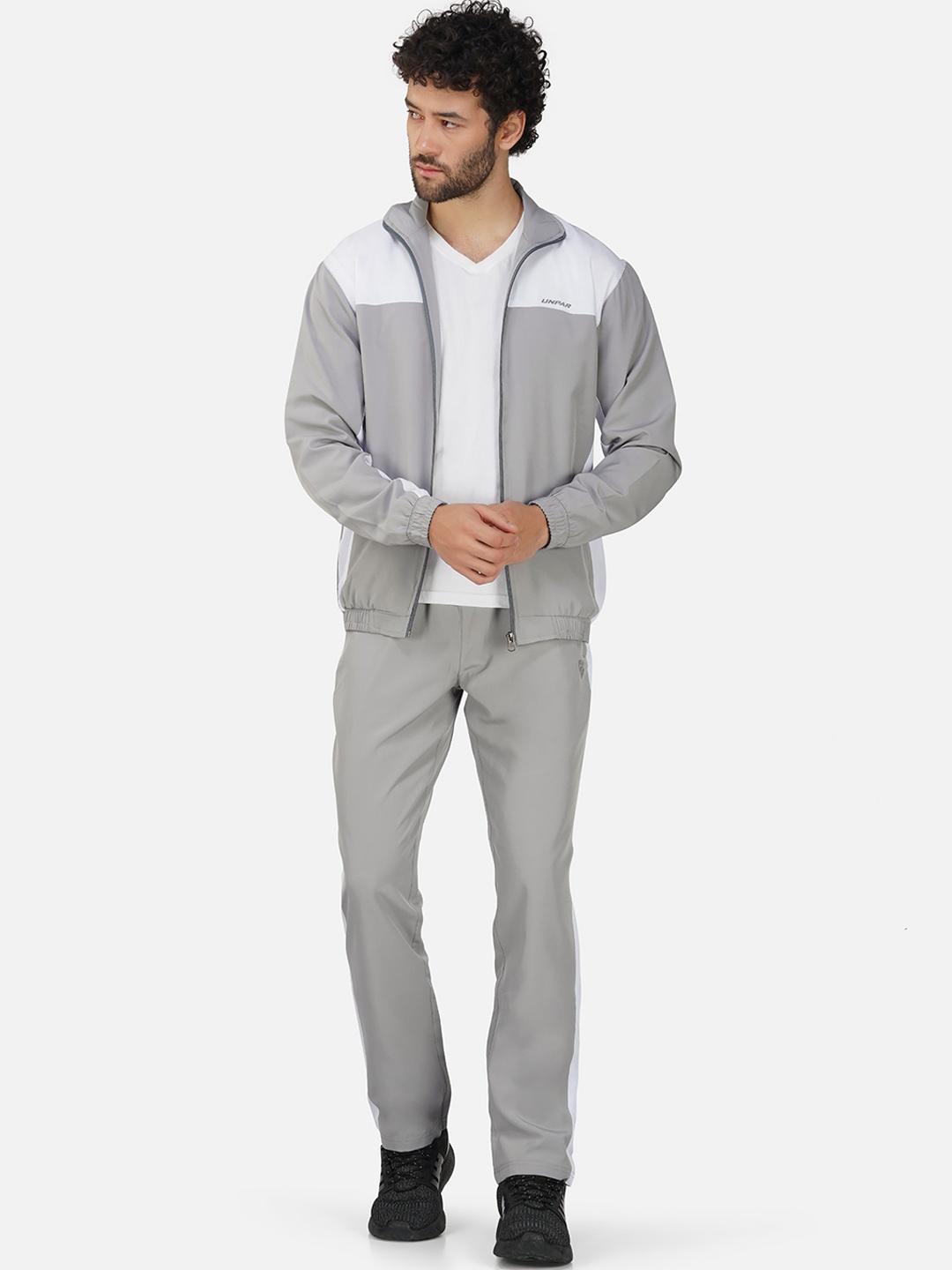 

UNPAR Men Mid-Rise Mock Collar Tracksuits, Grey