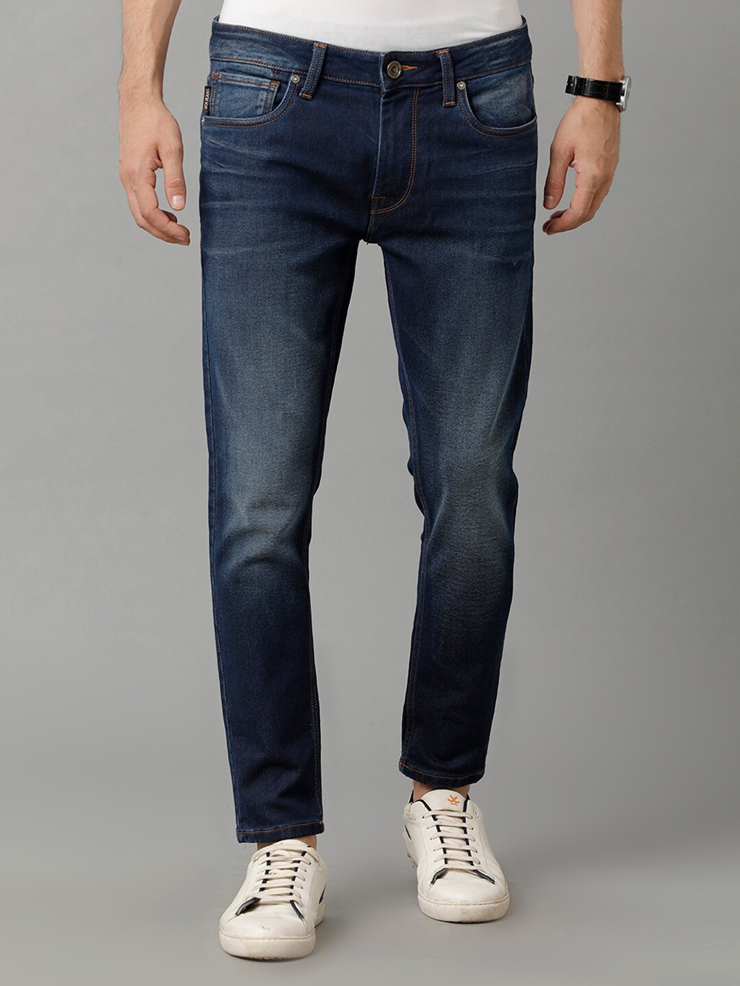 

Voi Jeans Men Clean Look Skinny Fit Light Fade Stretchable Cotton Jeans, Blue