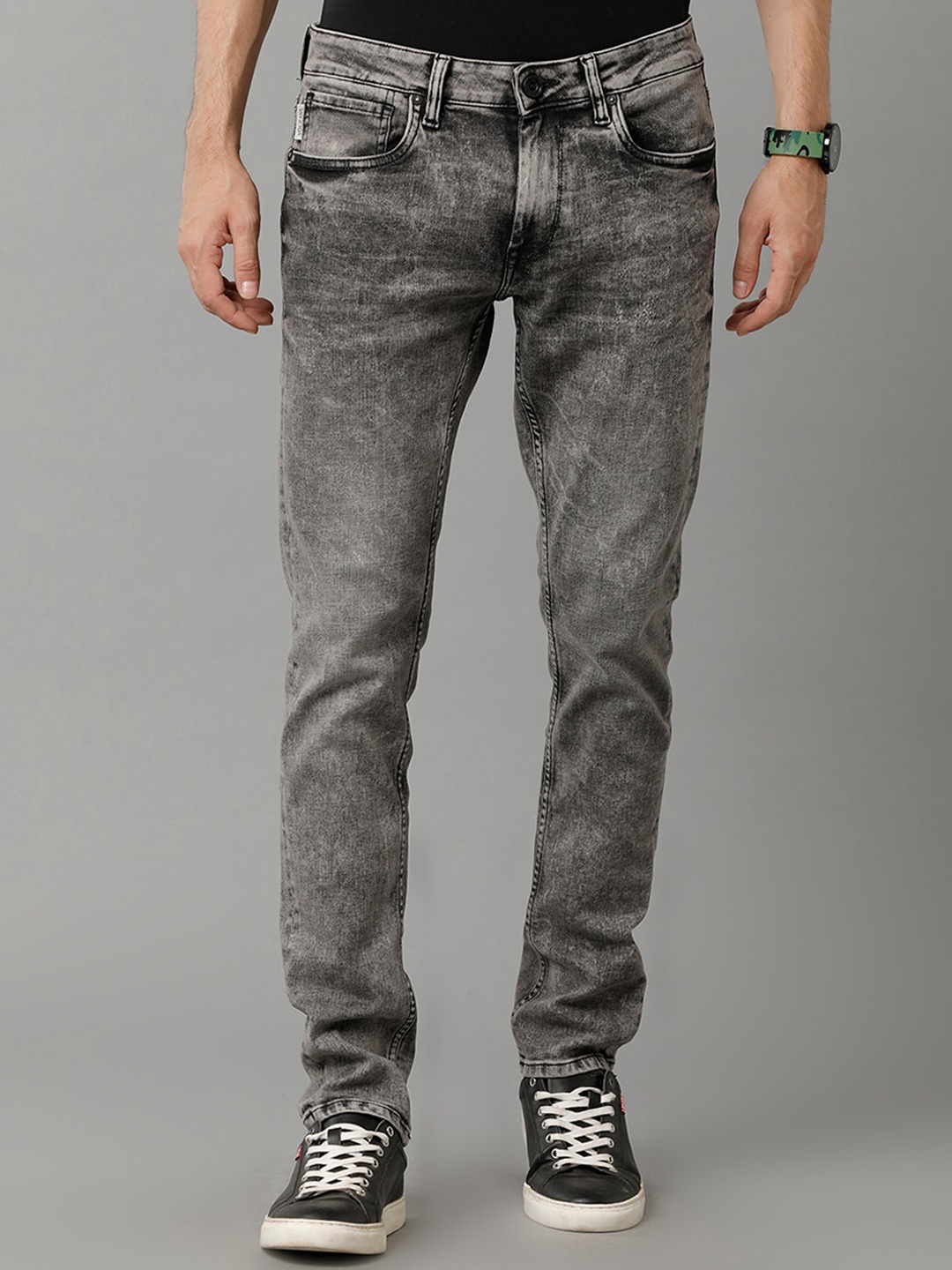 

Voi Jeans Men Clean Look Skinny Fit Heavy Fade Stretchable Cotton Jeans, Grey