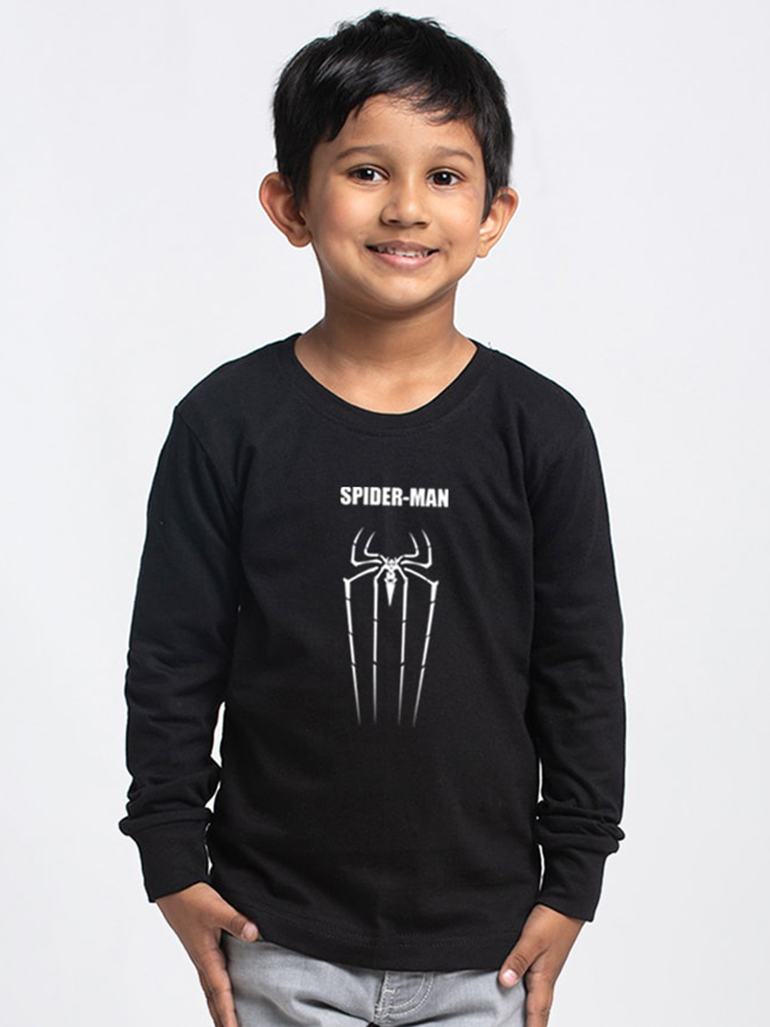 

Friskers Boys Black Typography Printed Pockets Slim Fit T-shirt