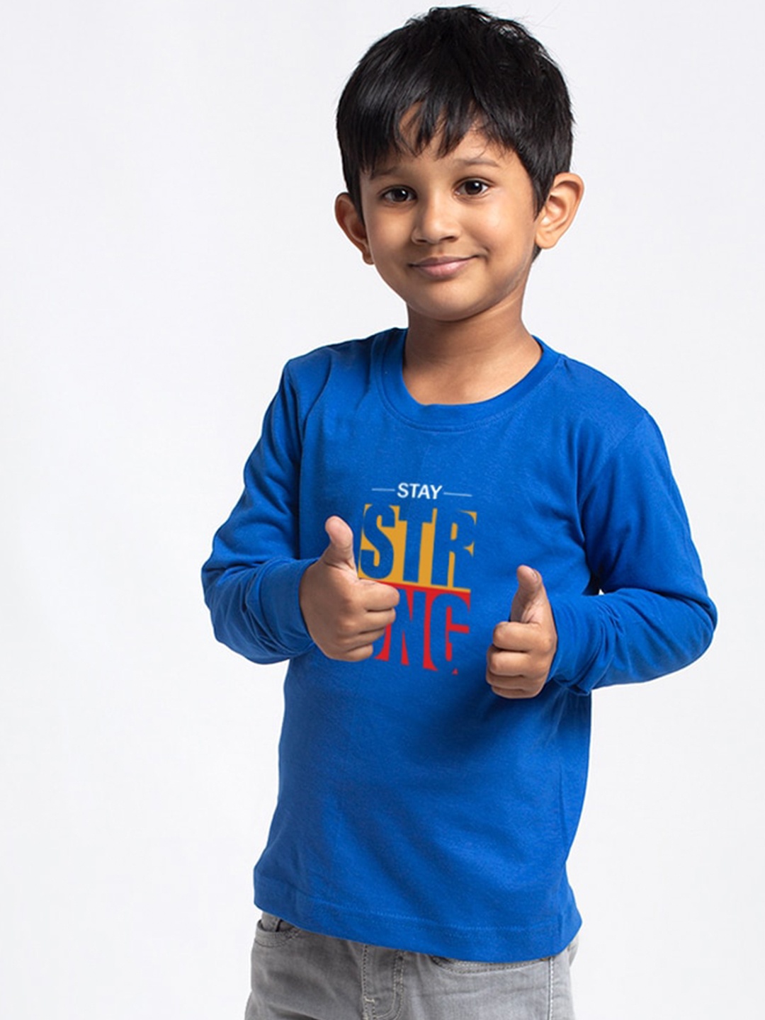 

Friskers Boys Blue Typography Printed Applique Slim Fit T-shirt