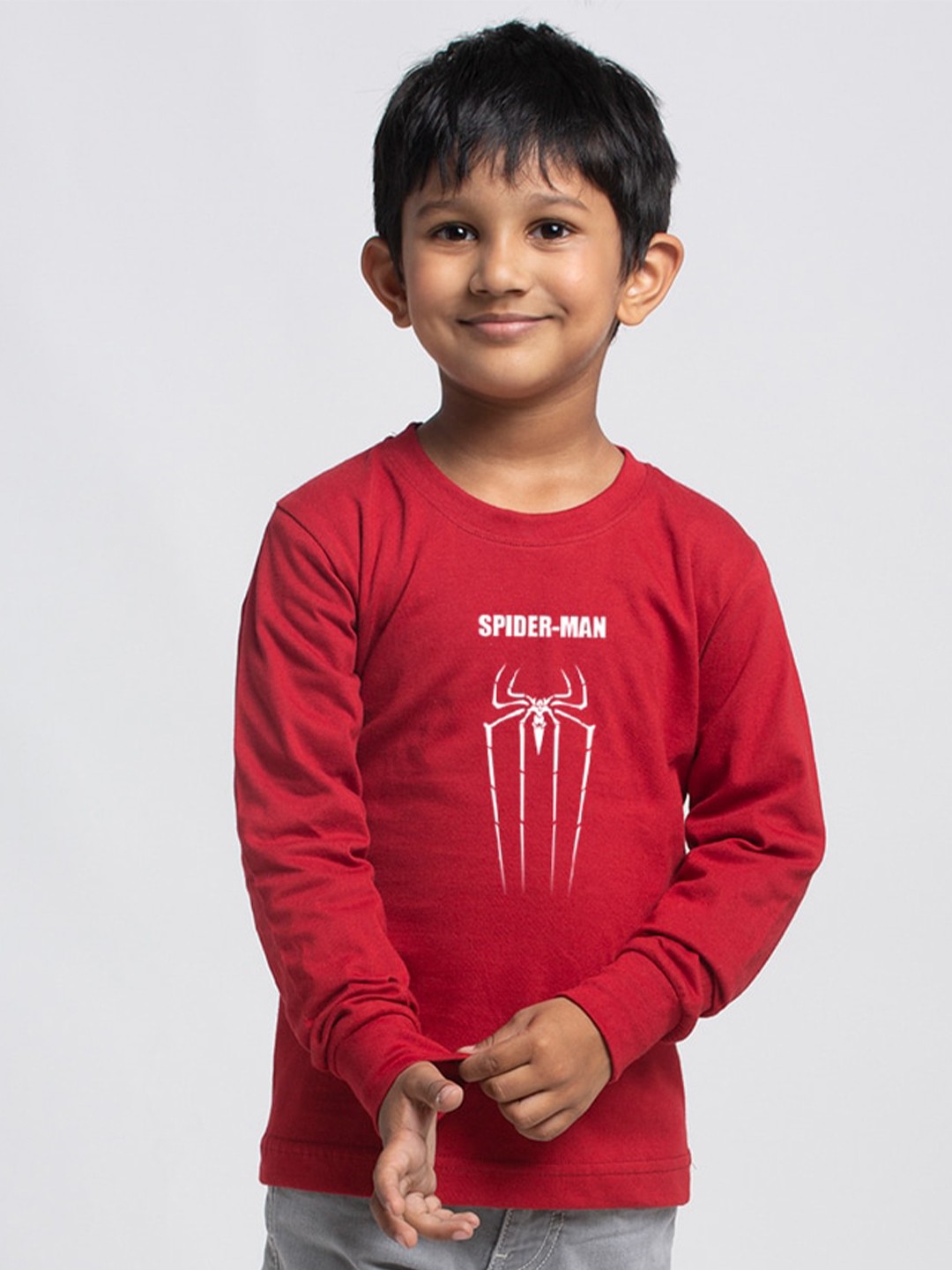 

Friskers Boys Maroon Typography Printed Pockets Slim Fit T-shirt