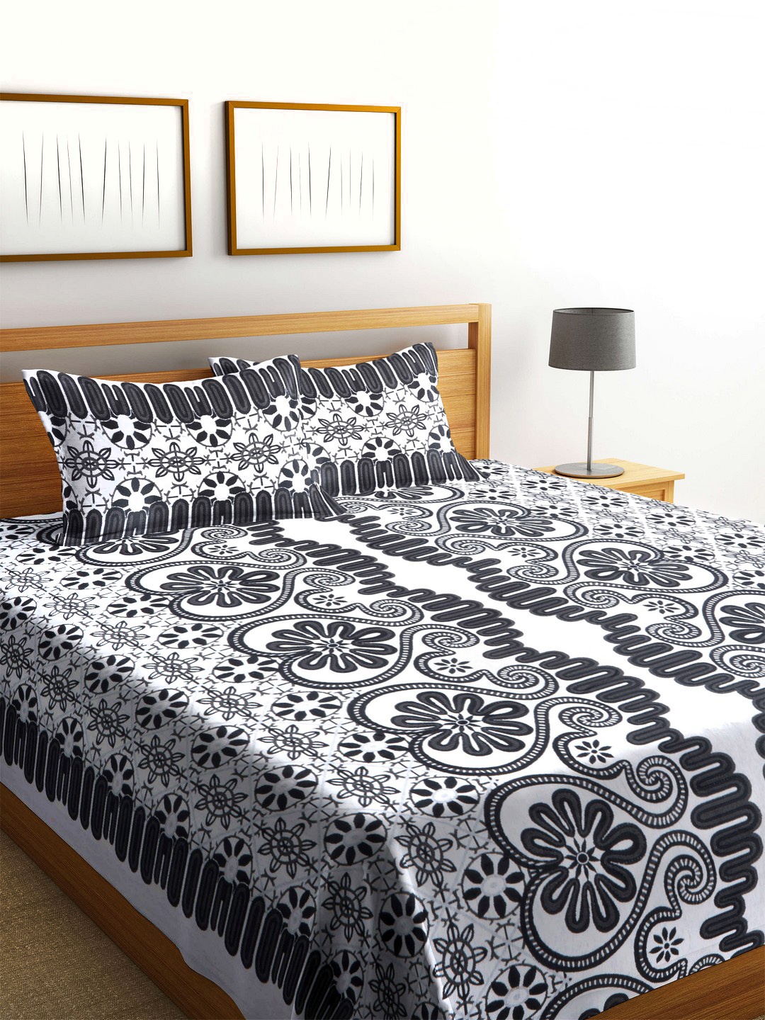 

ROMEE White & Black Chenille Woven Double Bed Cover with 2 Pillow Covers