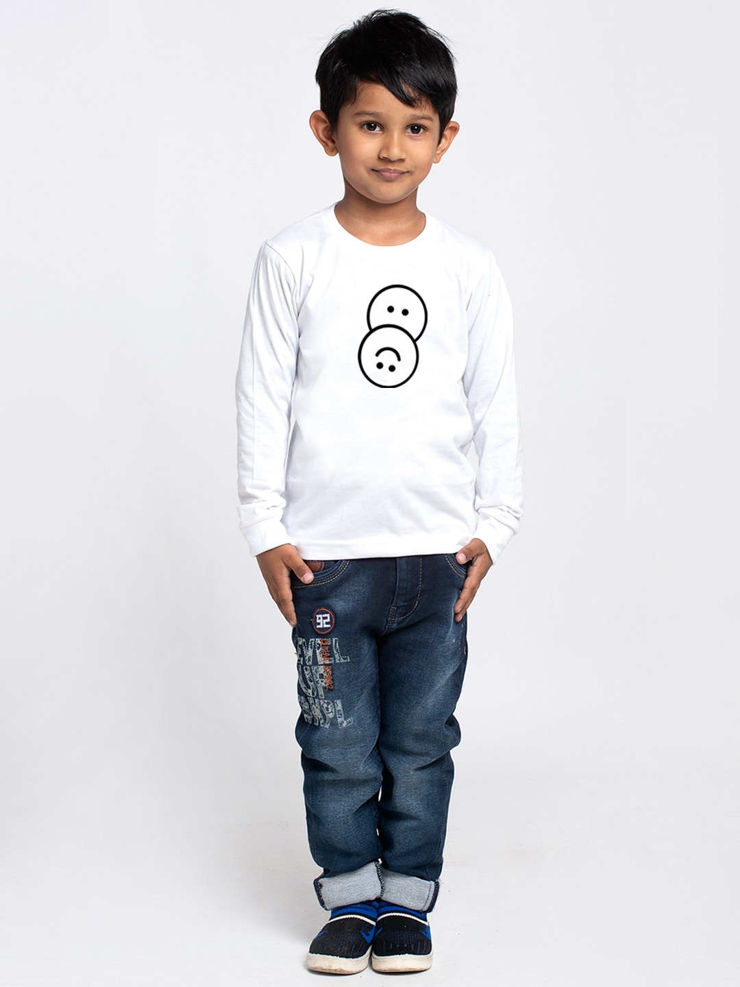 

Friskers Boys White Typography Printed Raw Edge Slim Fit T-shirt