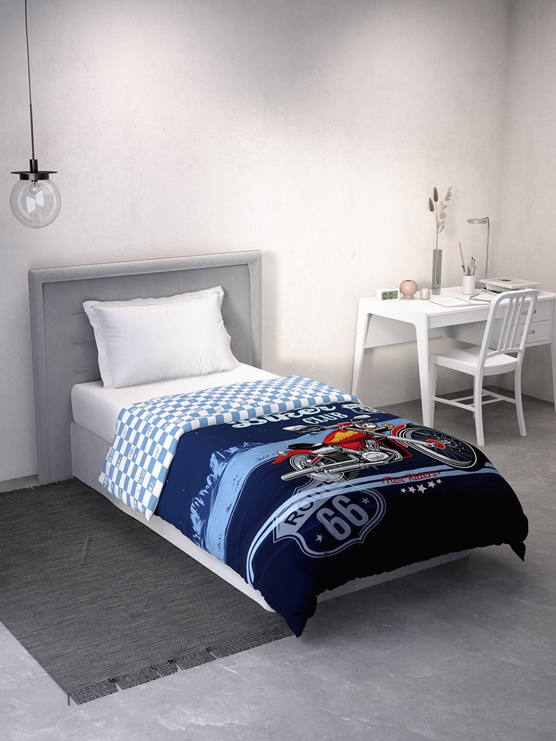 

DDecor Blue & Red Cartoon Characters Mild Winter 150 GSM Single Bed Quilt