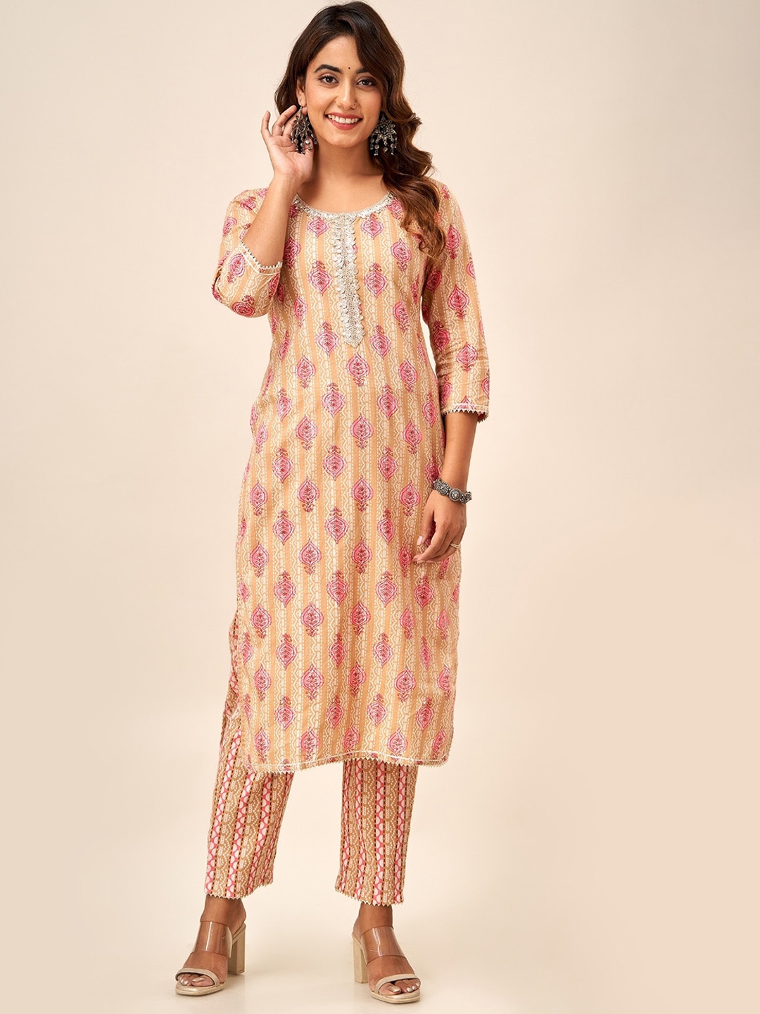 

HERE&NOW Beige Floral Printed Round Neck Gotta Patti Pure Cotton Kurta & Trousers