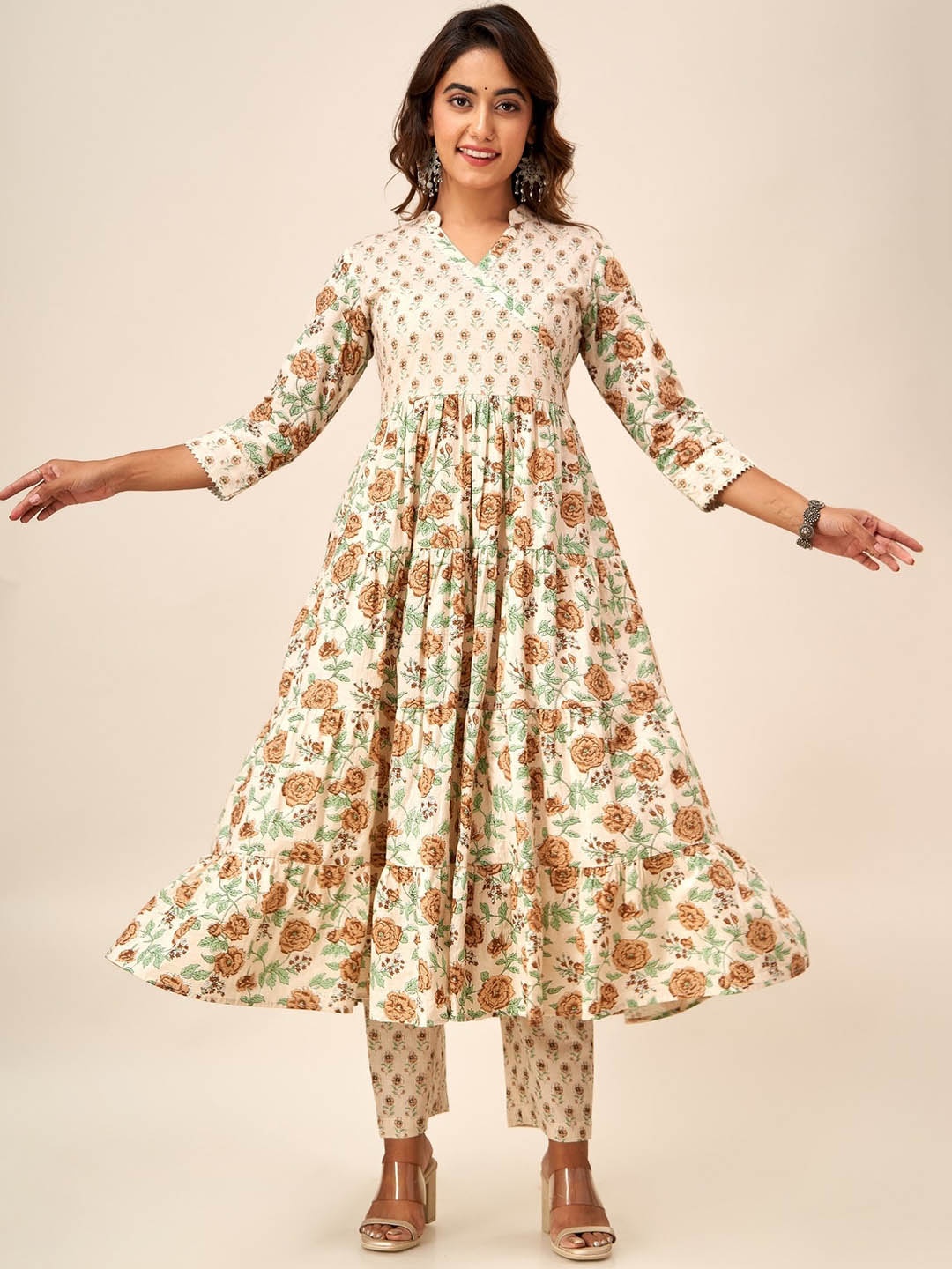 

HERE&NOW Beige Floral Printed Gotta Patti Pure Cotton Anarkali Kurta With Palazzos