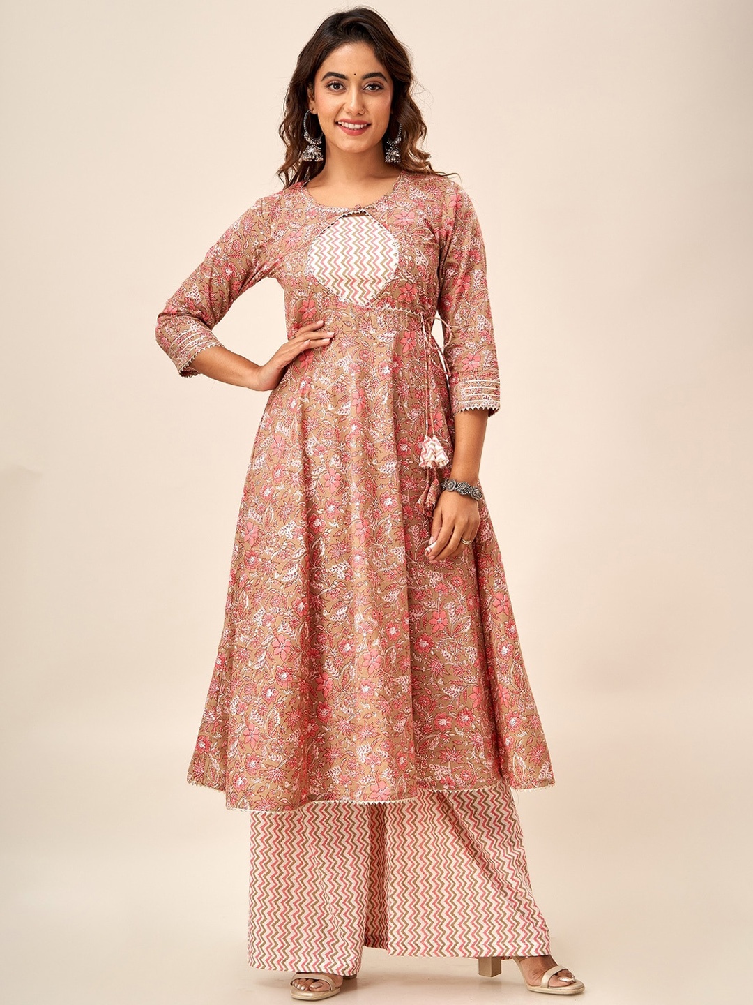 

HERE&NOW Beige Floral Printed Gotta Patti Pure Cotton Anarkali Kurta With Palazzos