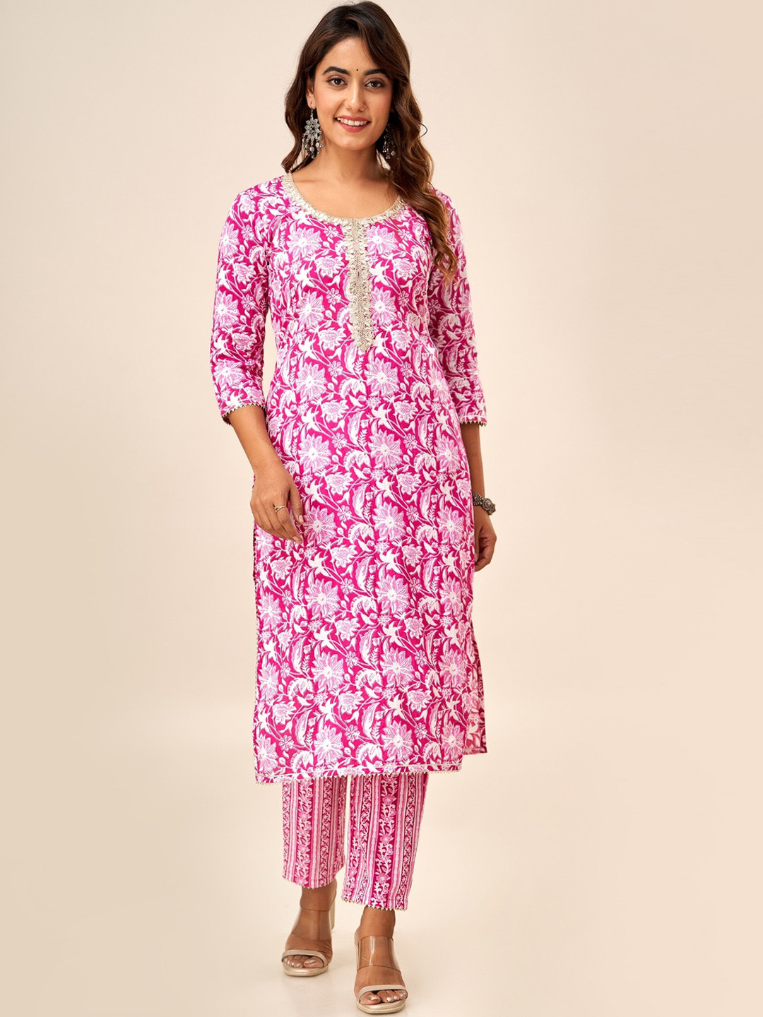 

HERE&NOW Pink Floral Printed Zari Pure Cotton Kurta with Trousers