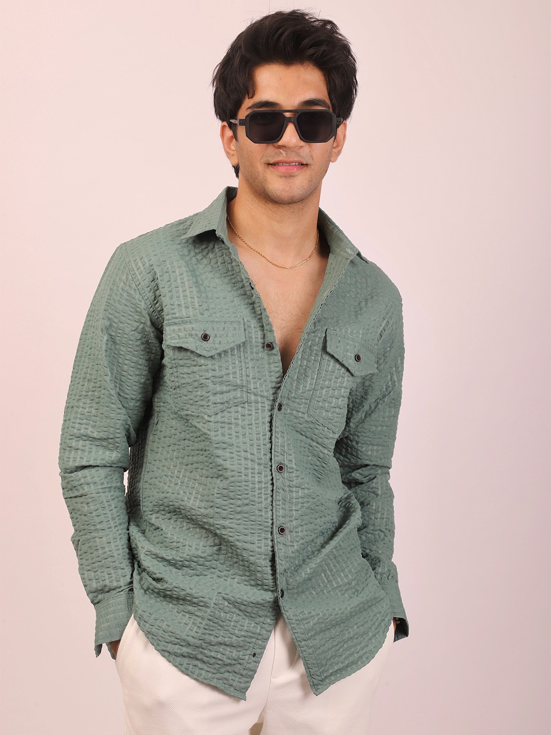 

DEZANO Men Olive Green Micro Checks Semi Sheer Checked Casual Shirt