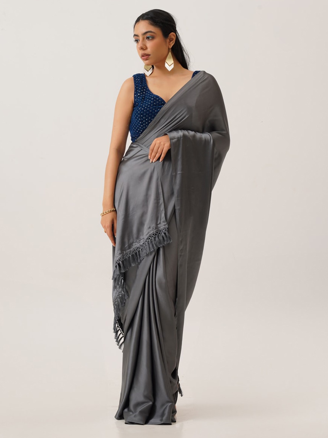

Tikhi Imli Satin Saree With Stitched Blouse, Grey
