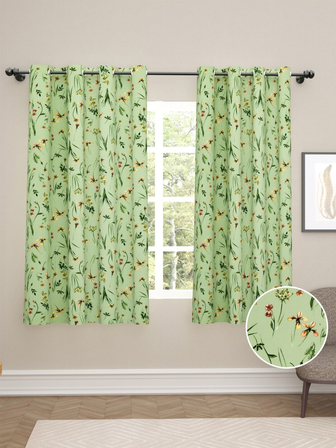 

haus & kinder Green & Red Set of 2 Floral Room Darkening Window