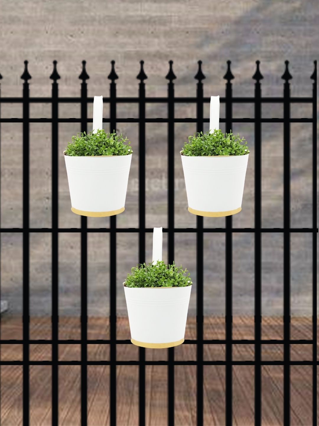 

ecofynd White 3 Pieces Balcony Hanging Metal Planter