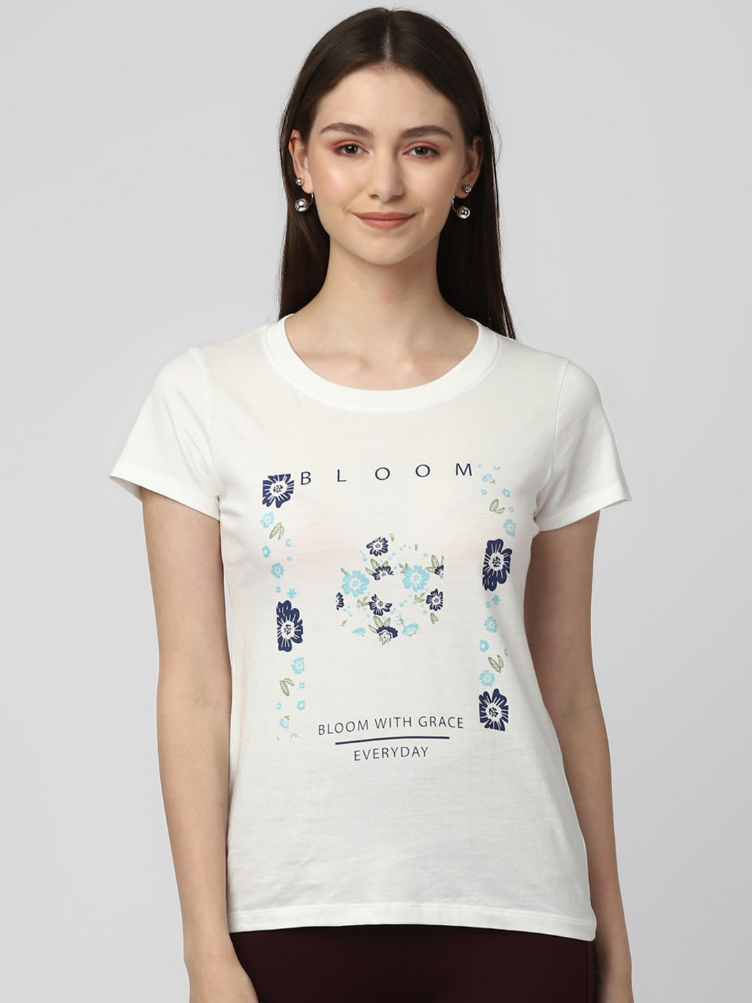 

UrbanMark Regular Fit Floral Printed Round Neck Cotton T-shirt, White