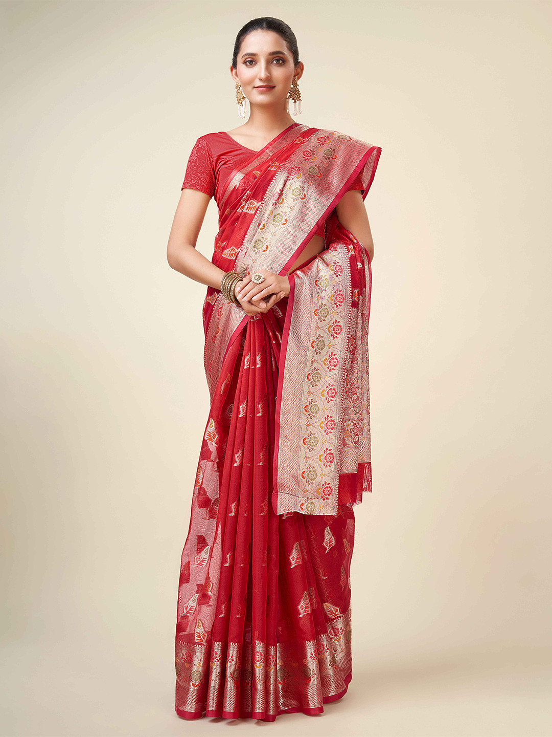 

Mitera Red & Gold-Toned Floral Woven Design Zari Organza Kanjeevaram Saree