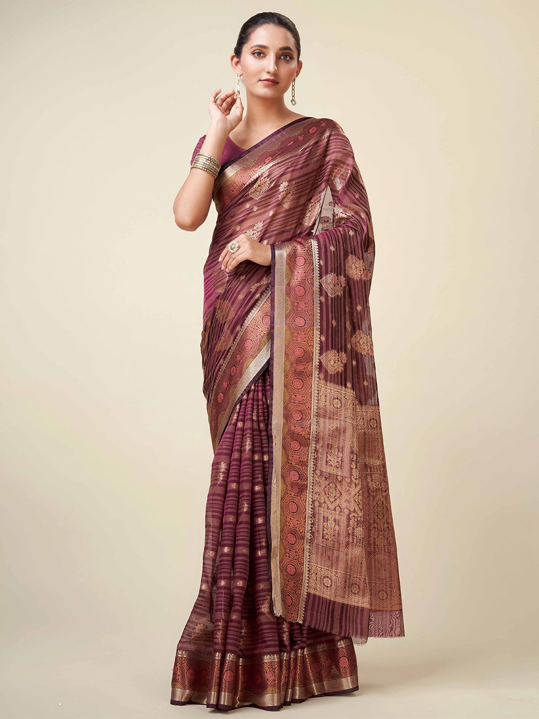 

Mitera Purple & Gold-Toned Ethnic Motifs Woven Design Zari Organza Kanjeevaram Saree