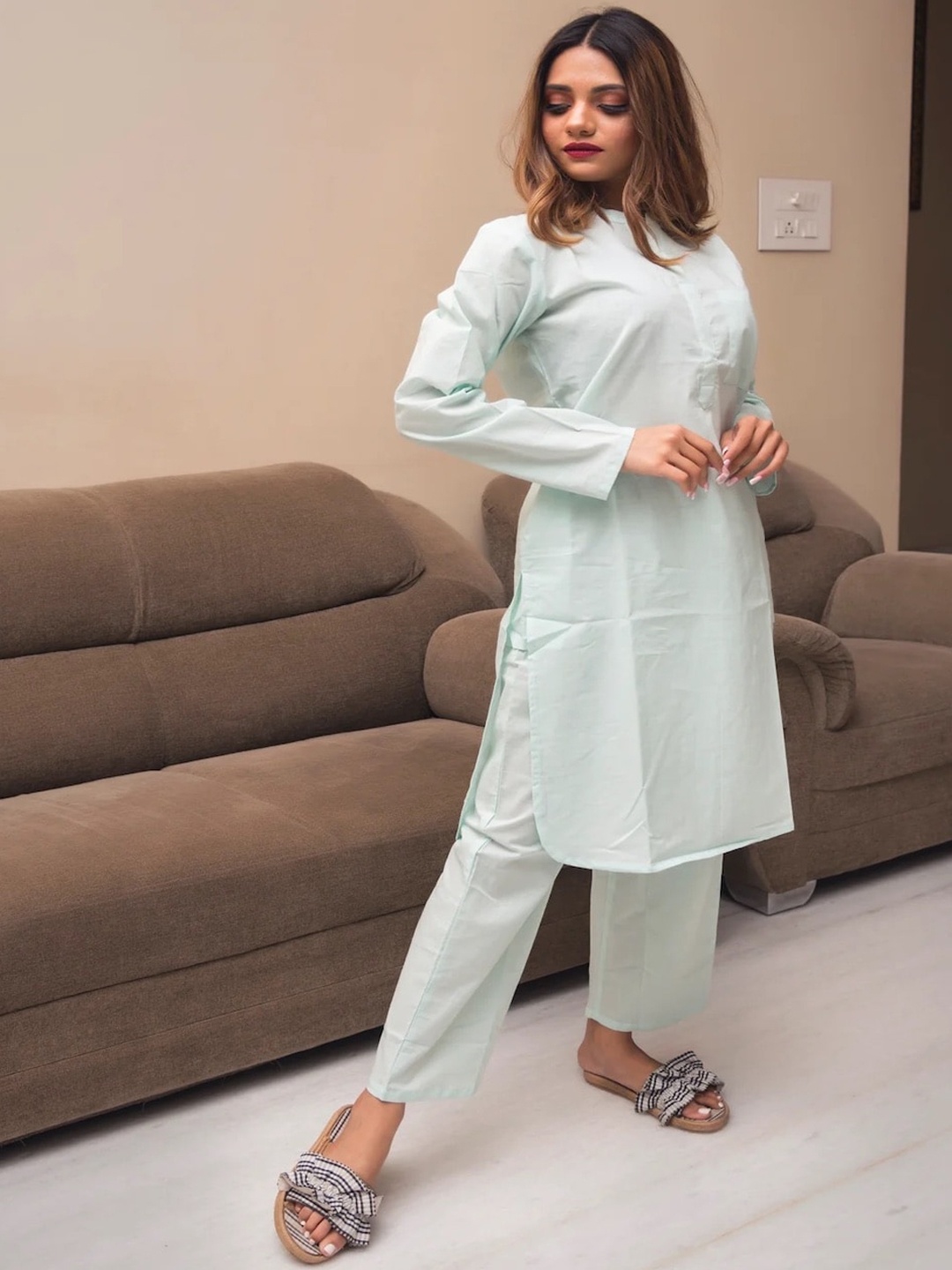 

Pomcha Mandarin Collar Long Sleeves Pure Cotton Straight Kurta With Trousers, Blue