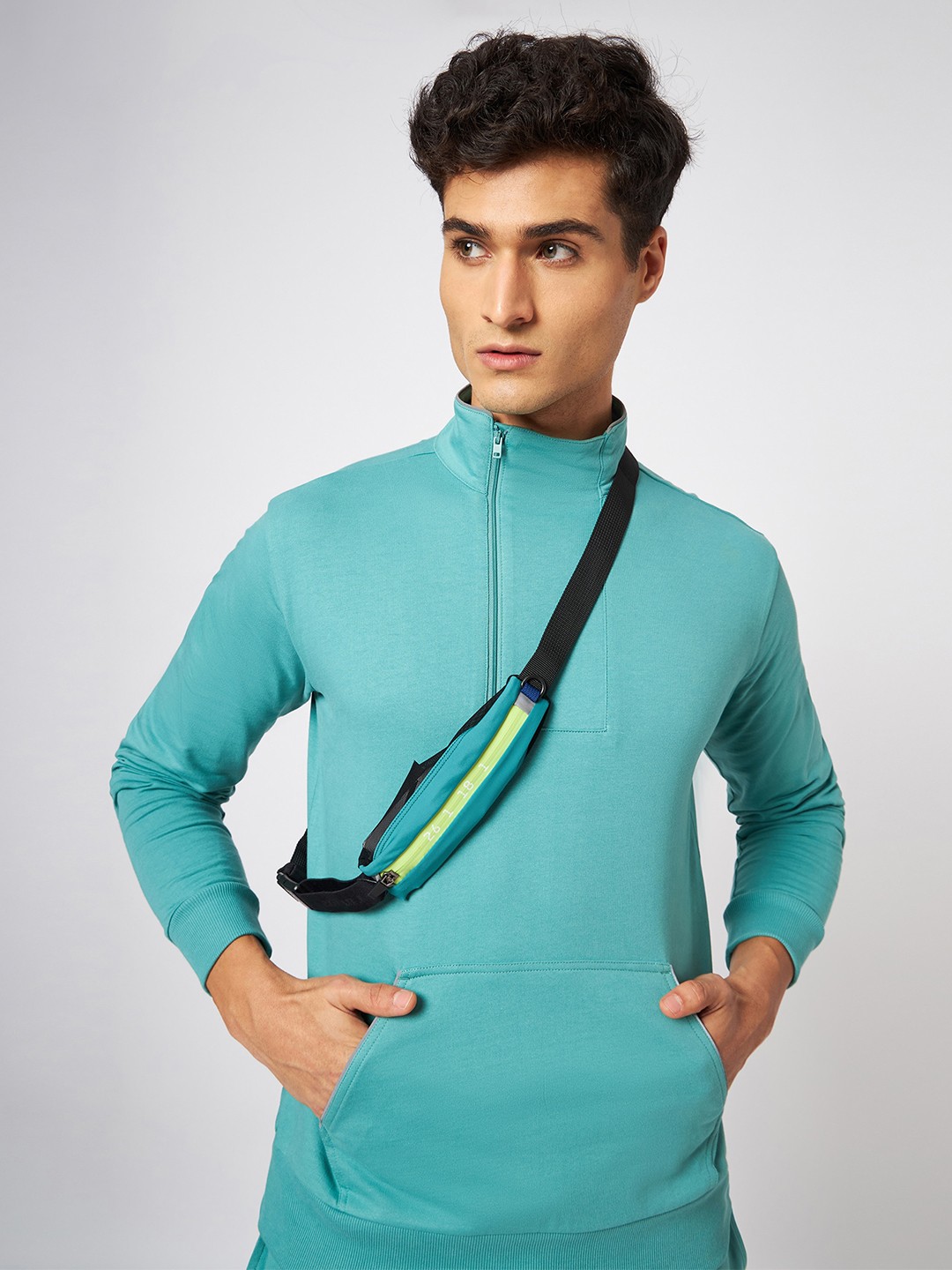 

CAVA Mock Collar Cotton Pullover Reflex Sweatshirt, Green