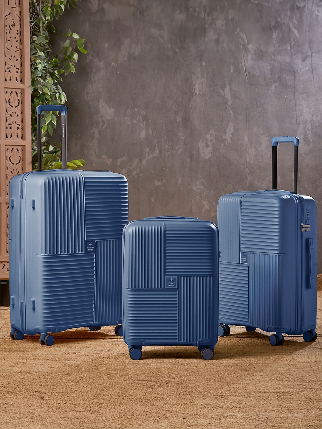 

Nasher Miles Singapore Hard Polypropylene Set of 3 S/M/L Navy Blue Trolley Bags 55-65-75cm