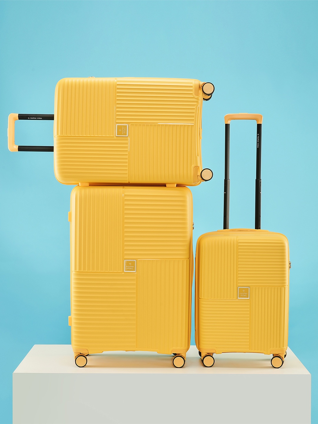 

Nasher Miles Singapore Hard Polypropylene Set of 3 S/M/L Yellow Trolley Bags 55-65-75cm