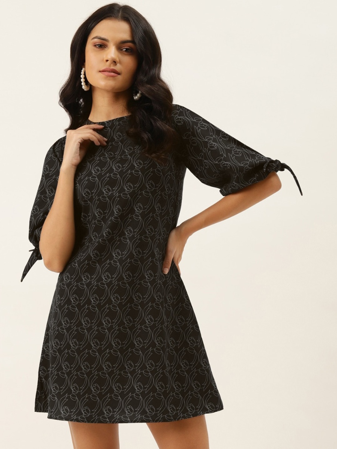 

DressBerry Black Floral Printed A-Line Dress