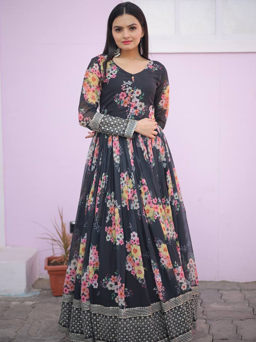 

Fusionic Floral Printed Georgette Ethnic Gown, Black