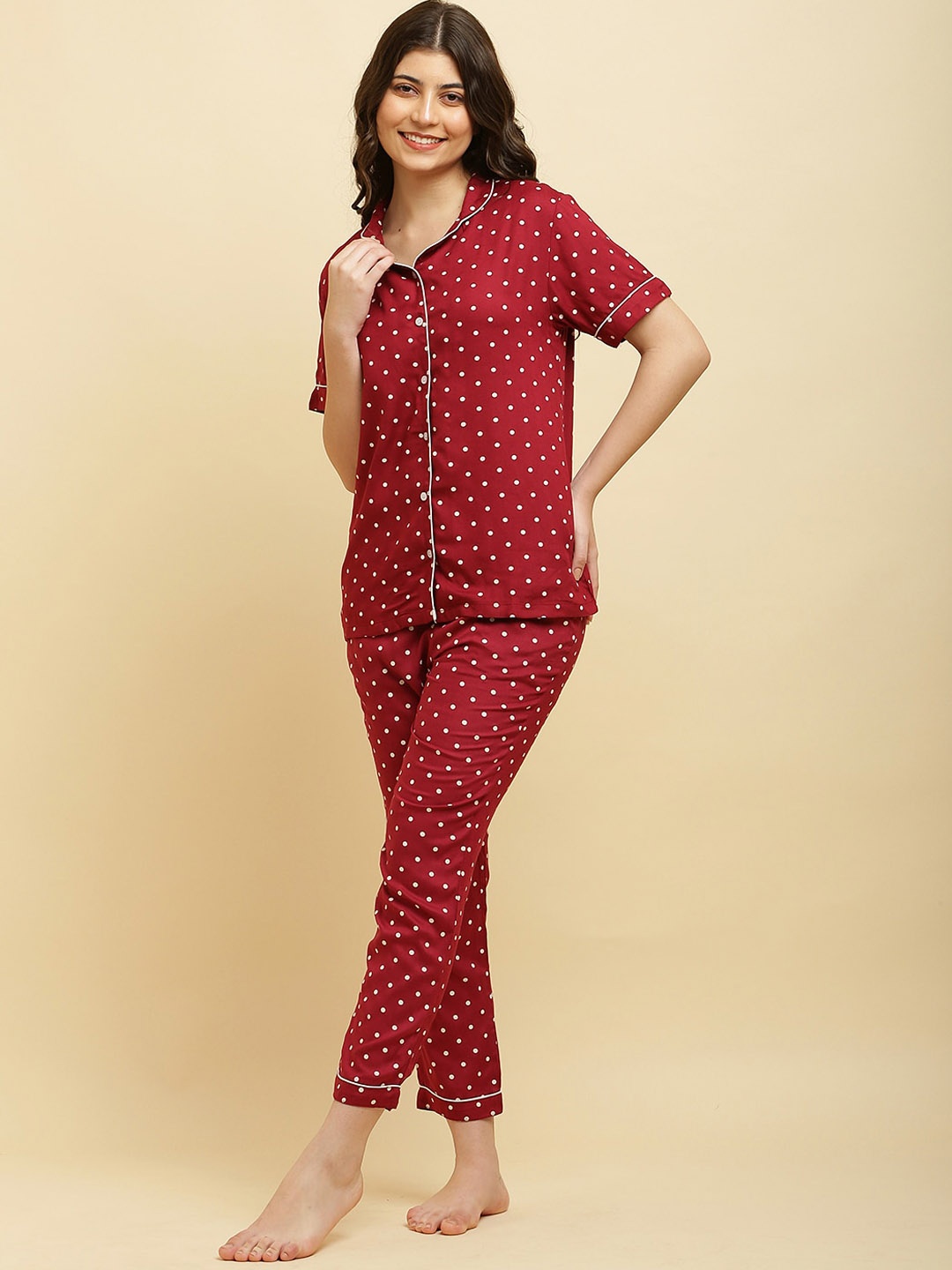 

SQew Polka Dots Printed Night suit, Red