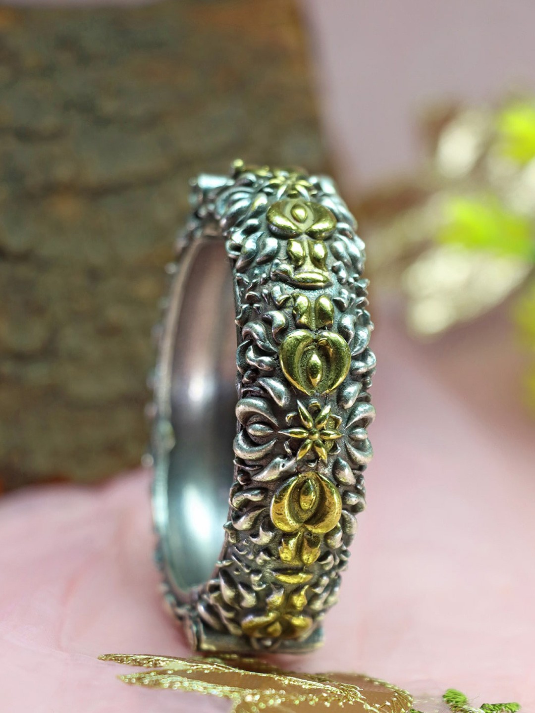 

Ozanoo Brass Silver-Plated Kada Bracelet, Gold