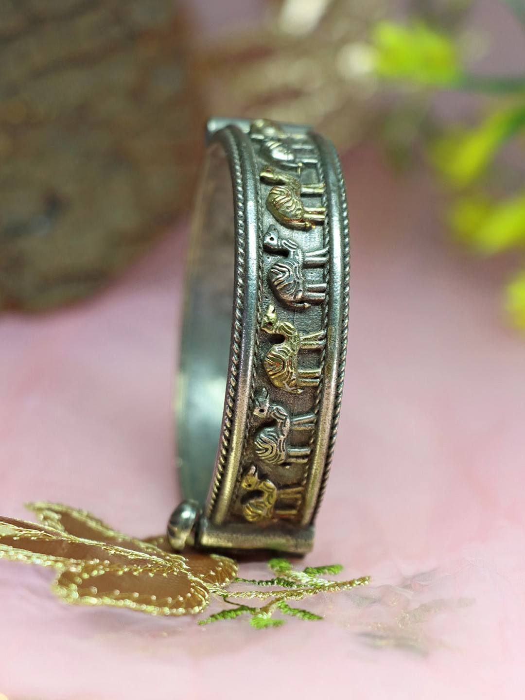 

Ozanoo Brass Gold-Plated Kada Bracelet