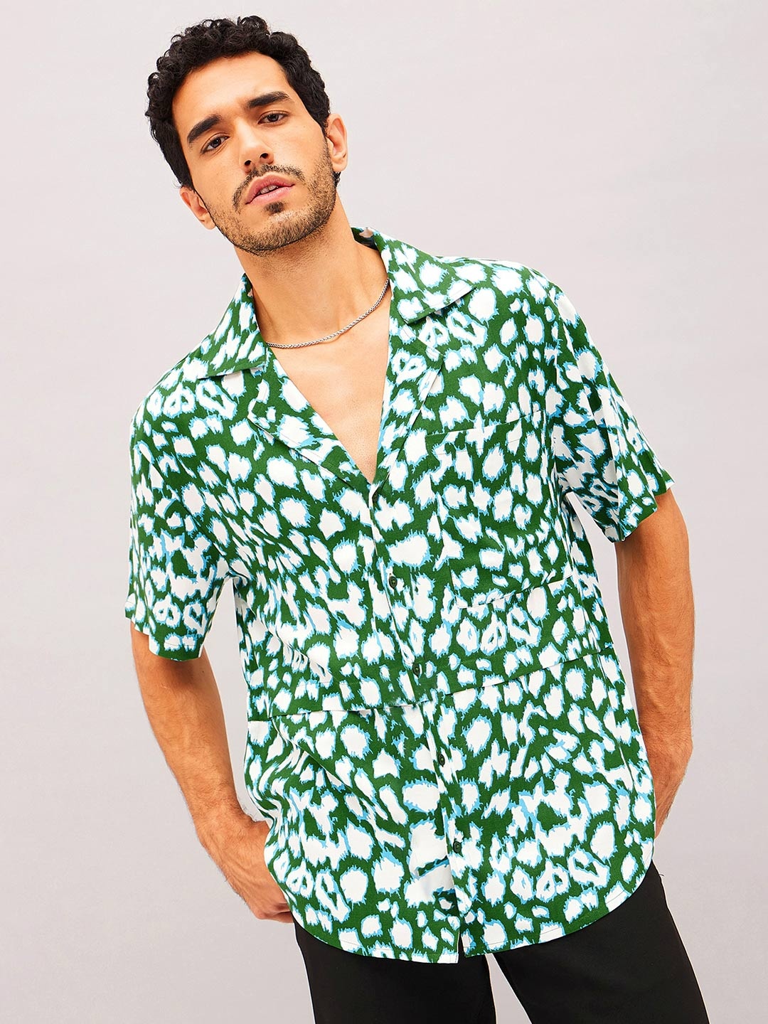 

MASCLN SASSAFRAS Animal Printed Relaxed Casual Shirt, Green