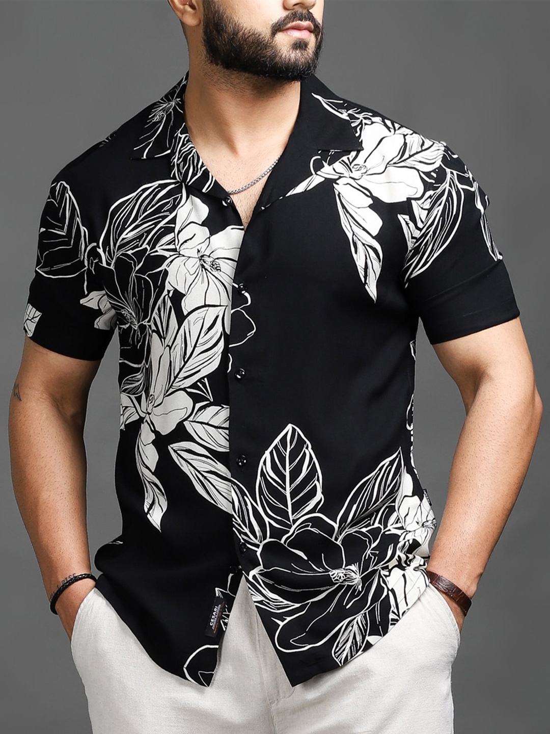 

CESARI LONDON Floral Printed Premium Cuban Collar Casual Shirt, Black