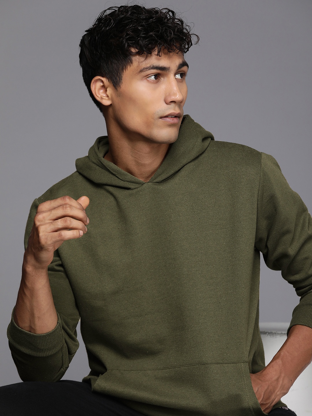 

HRX by Hrithik Roshan Men Lifestyle Fleece Hooded Sweatshirt, Olive
