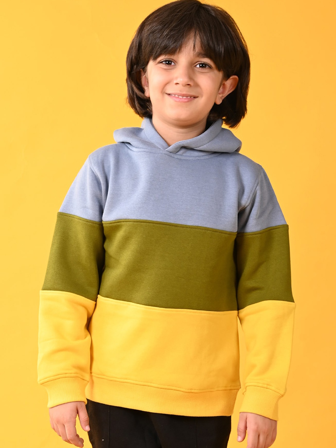 

Anthrilo Boys Multicoloured Colourblocked Sweatshirt, Multi