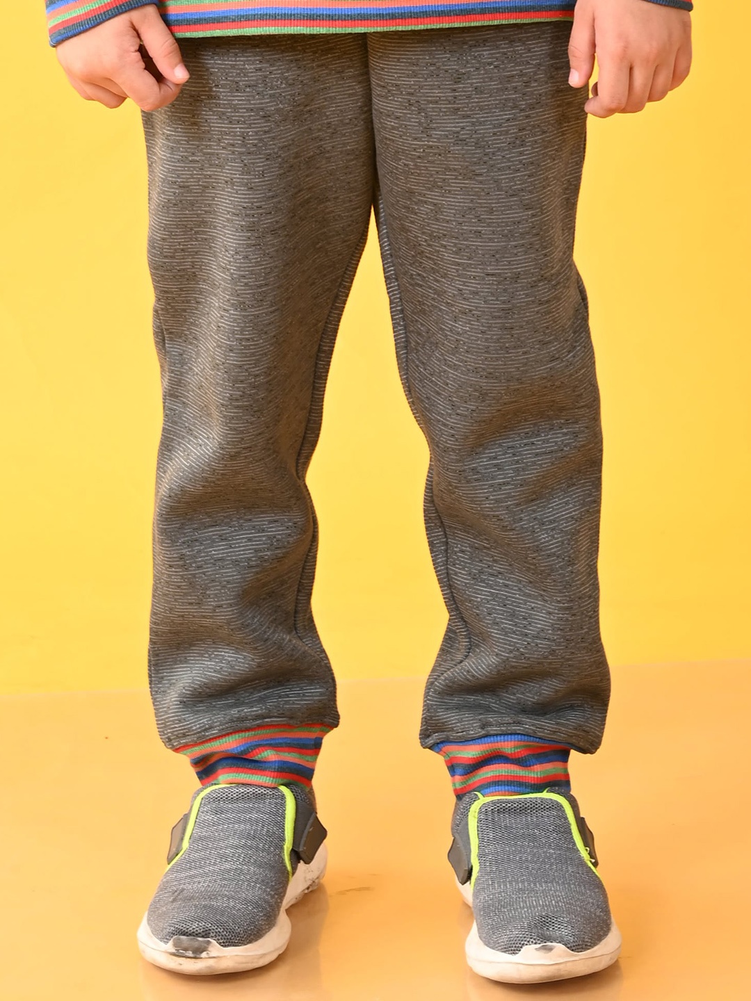 

Anthrilo Infant Boys Relaxed Fit High-Rise Fleece Joggers, Grey