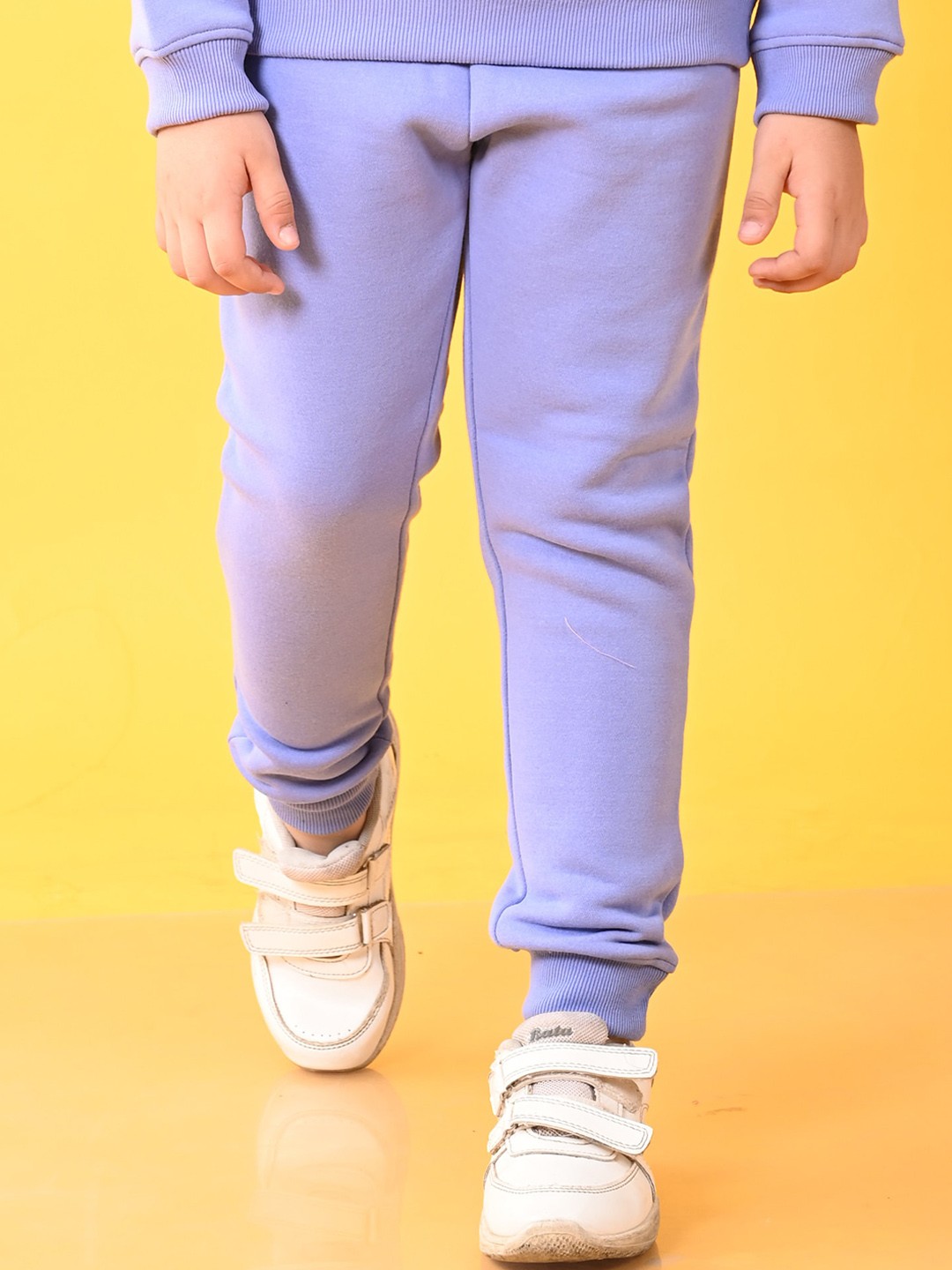 

Anthrilo Infant Boys Relaxed Fit High-Rise Fleece Joggers, Lavender