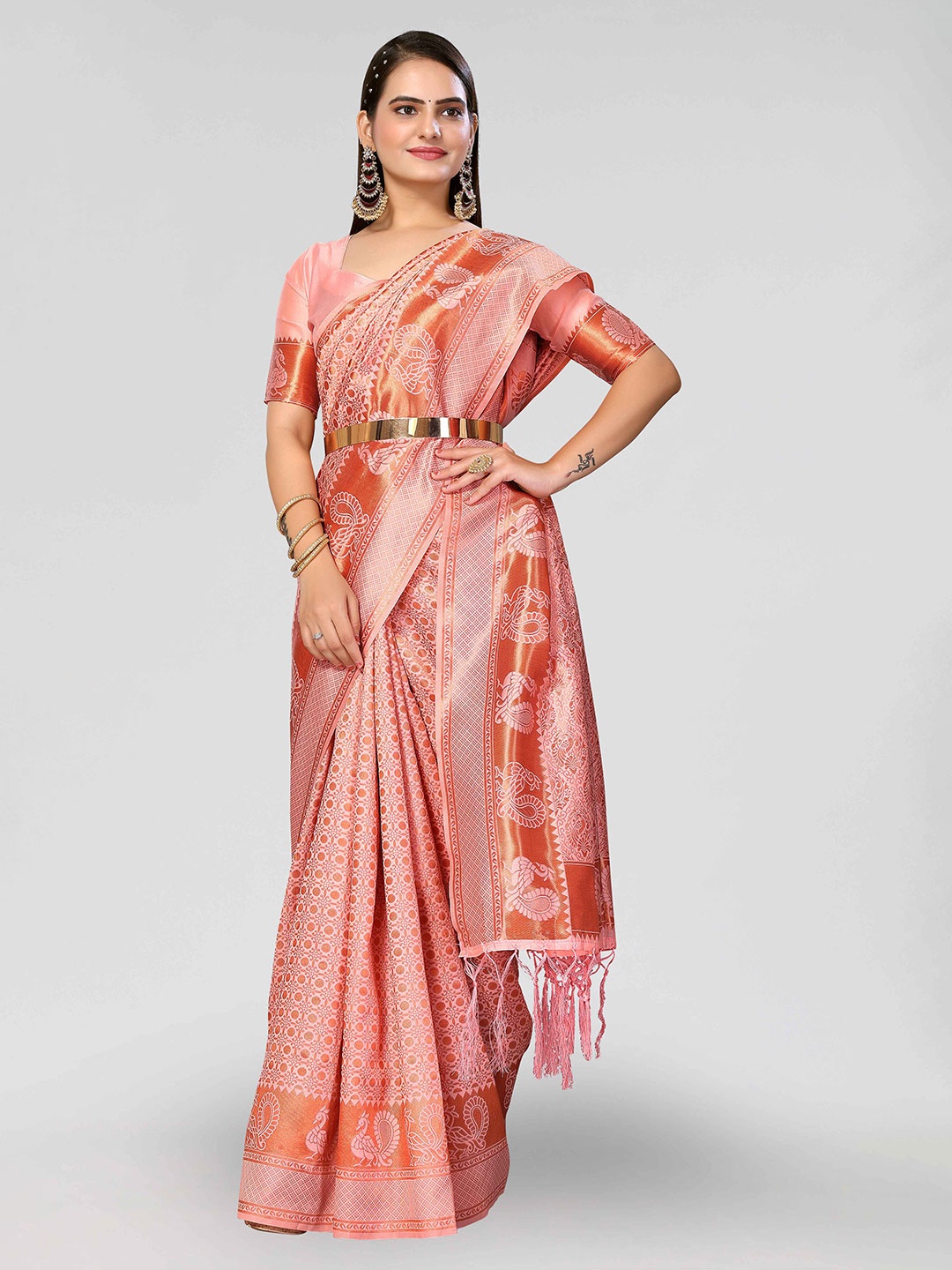 

DIVASTRI Ethnic Motifs Woven Design Zari Paithani Saree, Pink